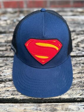 DC Comics Man of Steel Superman Adjustable Mesh Back Navy & Black Trucker Cap F5